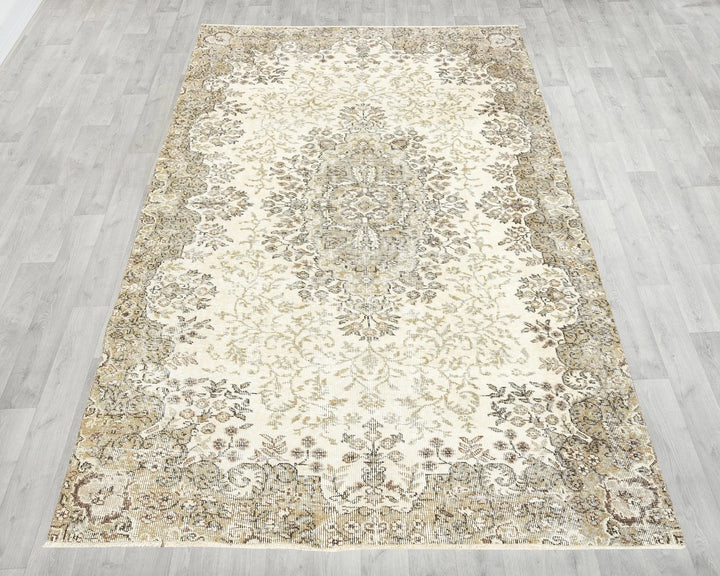 Beige Turkish Oushak Rug 7' 10" x 5' 1" Hand-Knotted | No. VR42687