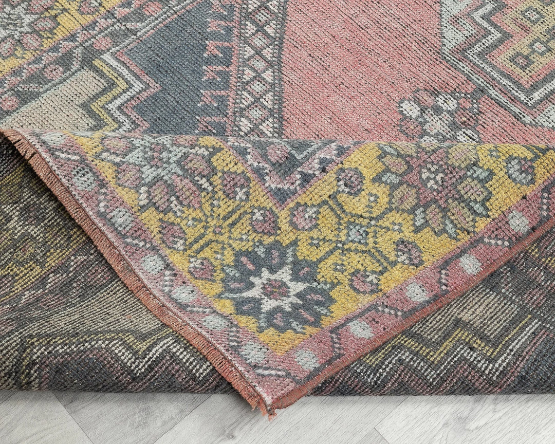 Oushak Rug 3' 9" x 7' 5" | No. VR42709