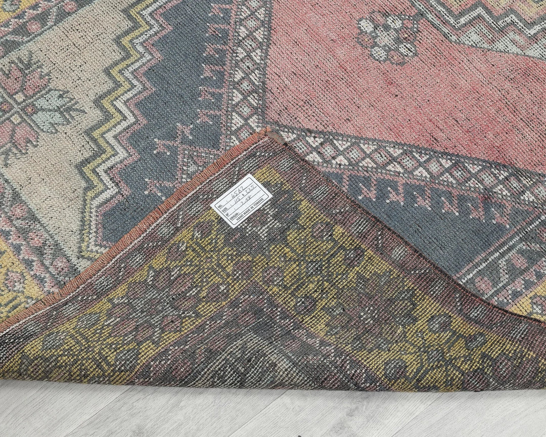Oushak Rug 3' 9" x 7' 5" | No. VR42709