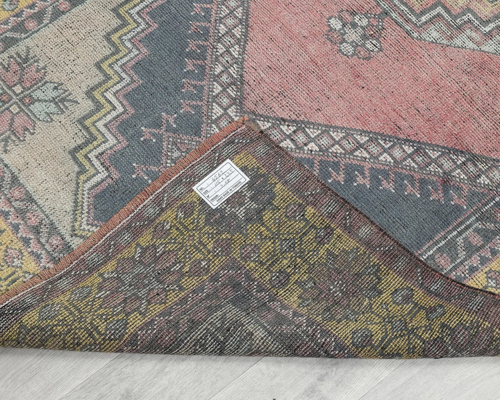 Oushak Rug 3' 9" x 7' 5" | No. VR42709