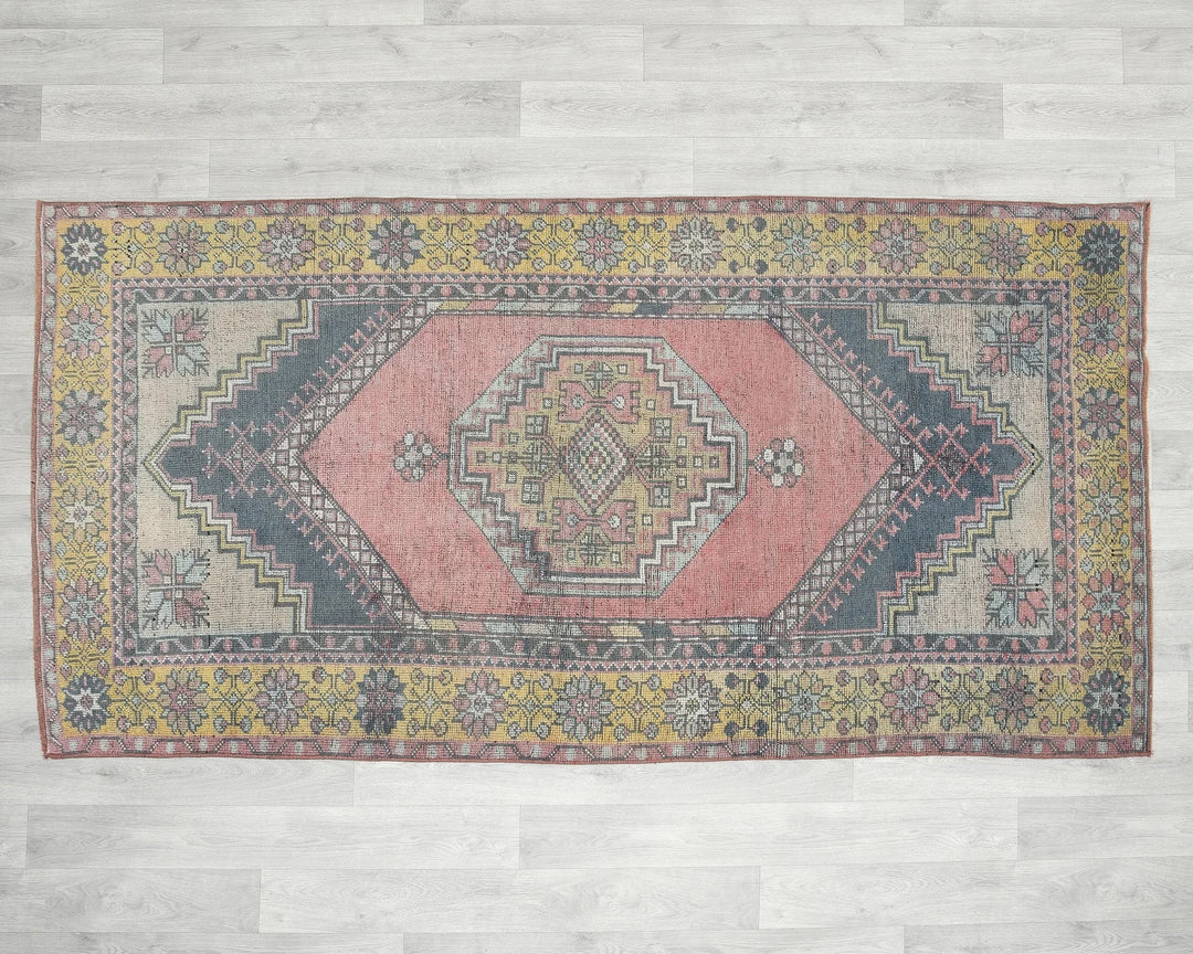 Oushak Rug 3' 9" x 7' 5" | No. VR42709