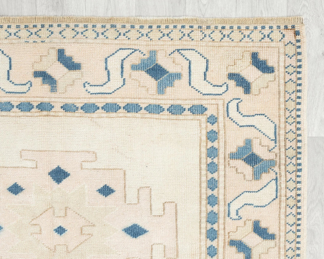 Multicolor Turkish Oushak Rug 4' 1" x 6' 6" Hand-Knotted | No. VR42851