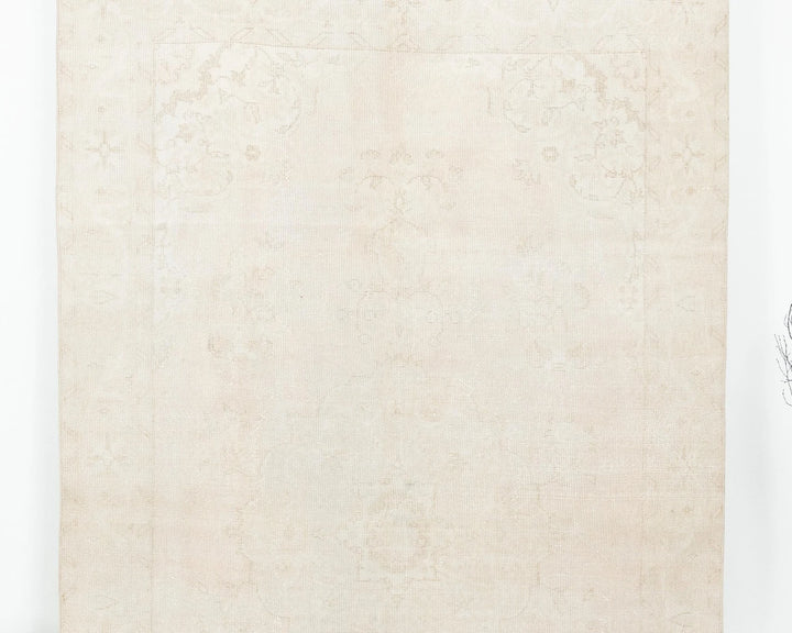 Beige Turkish Oushak Rug 9' 9" x 5' 9" Hand-Knotted | No. VR42867
