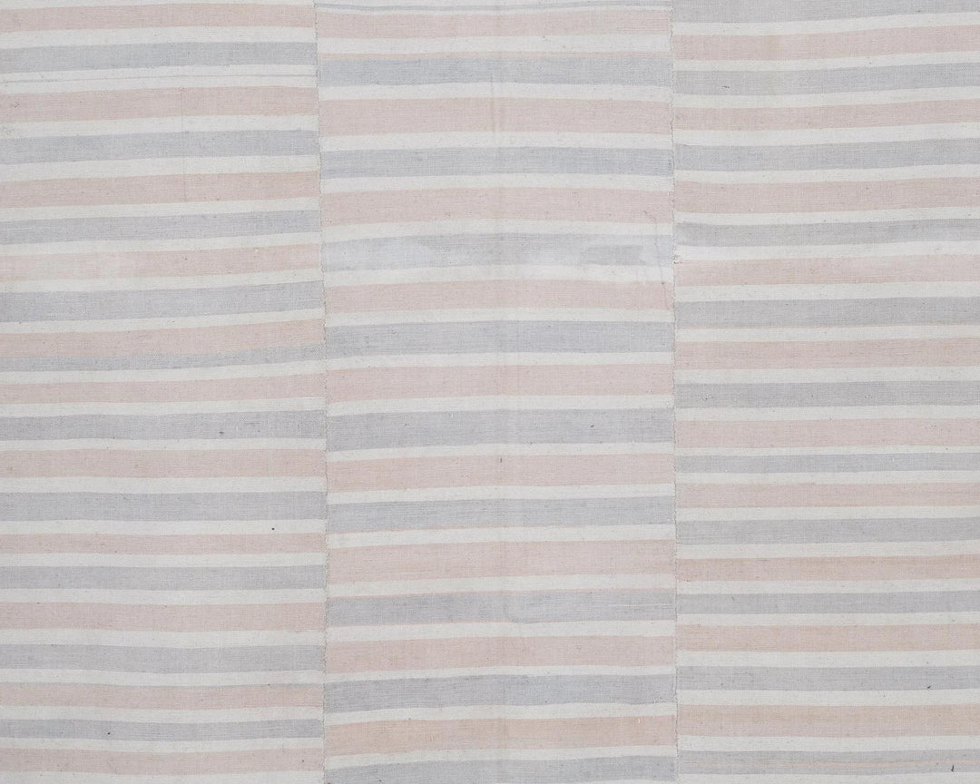 Neutral Kilim Rug 5' 1" x 8' 2" | No. VR43211