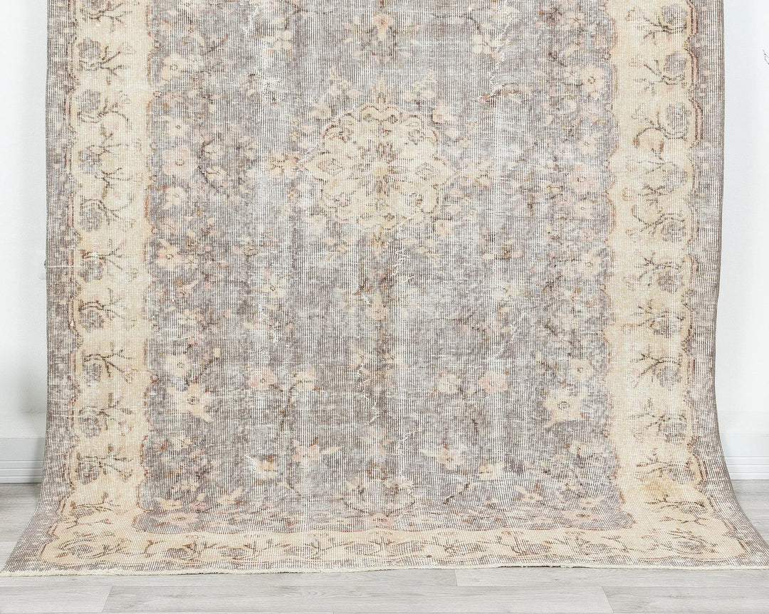 Multicolor Turkish Oushak Rug 8' 2" x 5' 7" Hand-Knotted | No. VR43319
