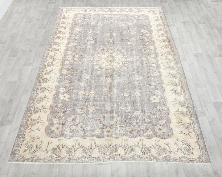 Multicolor Turkish Oushak Rug 8' 2" x 5' 7" Hand-Knotted | No. VR43319
