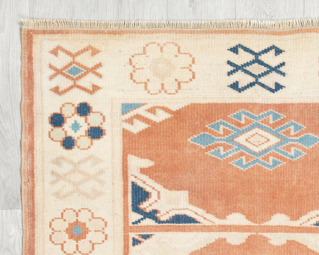 Oushak Rug 2' 11" x 5' 5" | No. VR43323