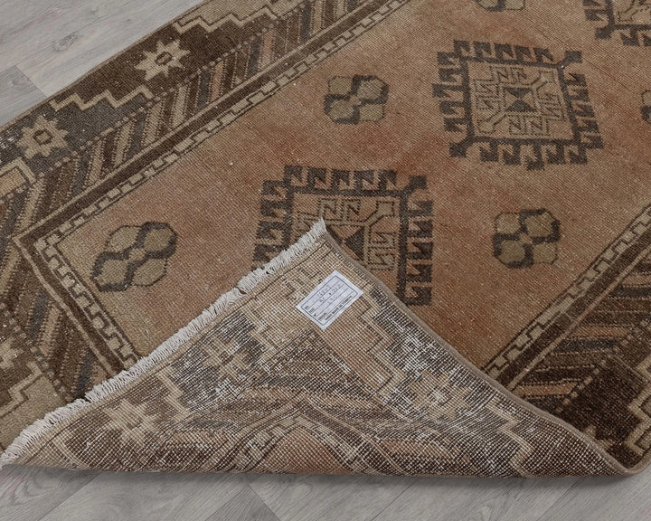 Beige Runner Rug 3' 1" x 6' 7" | No. VR43345