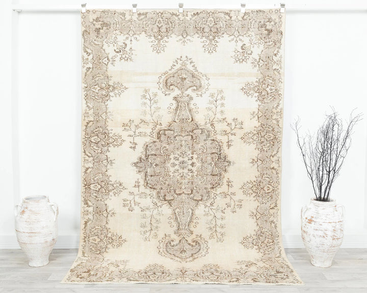 Beige Turkish Oushak Rug 5' 1" x 8' 8" Hand-Knotted | No. VR43486