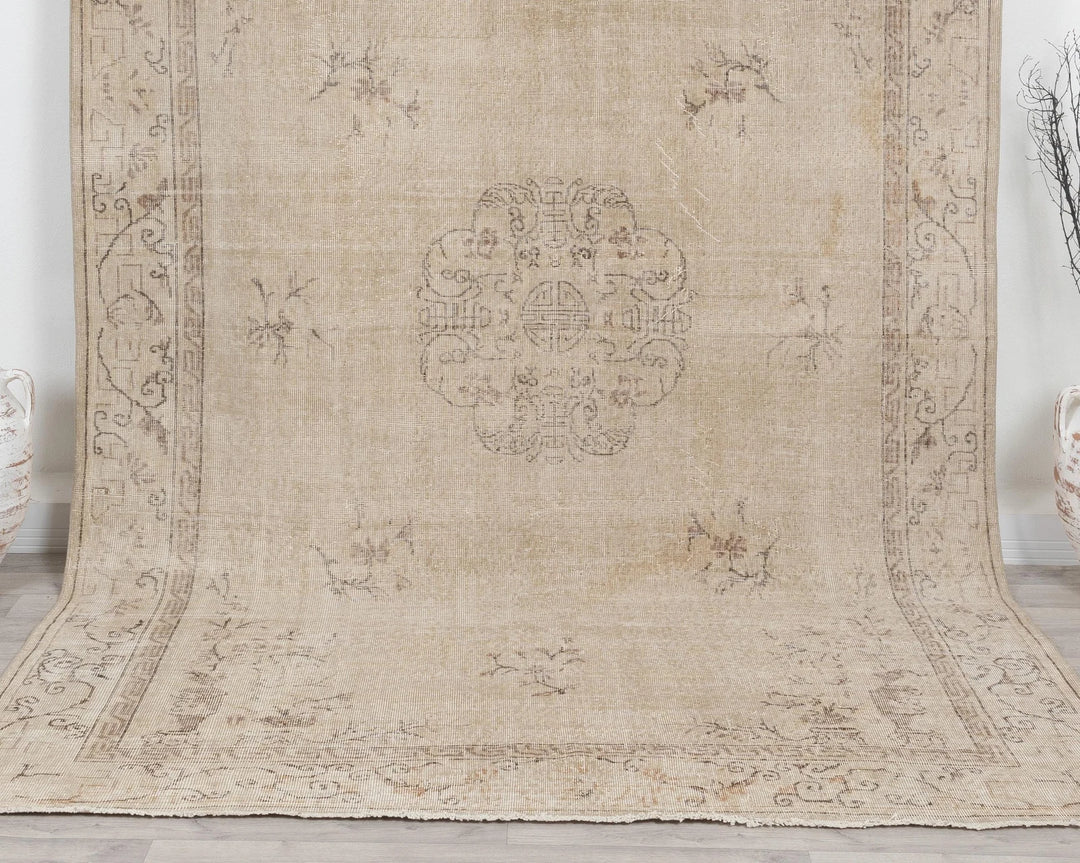 Beige Turkish Oushak Rug 6' 7" x 9' 11" Hand-Knotted | No. VR43658