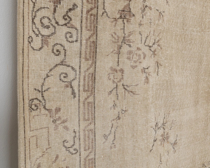 Beige Turkish Oushak Rug 6' 7" x 9' 11" Hand-Knotted | No. VR43658