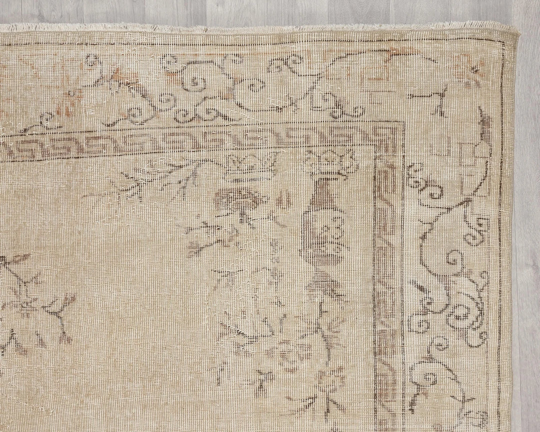 Beige Turkish Oushak Rug 6' 7" x 9' 11" Hand-Knotted | No. VR43658