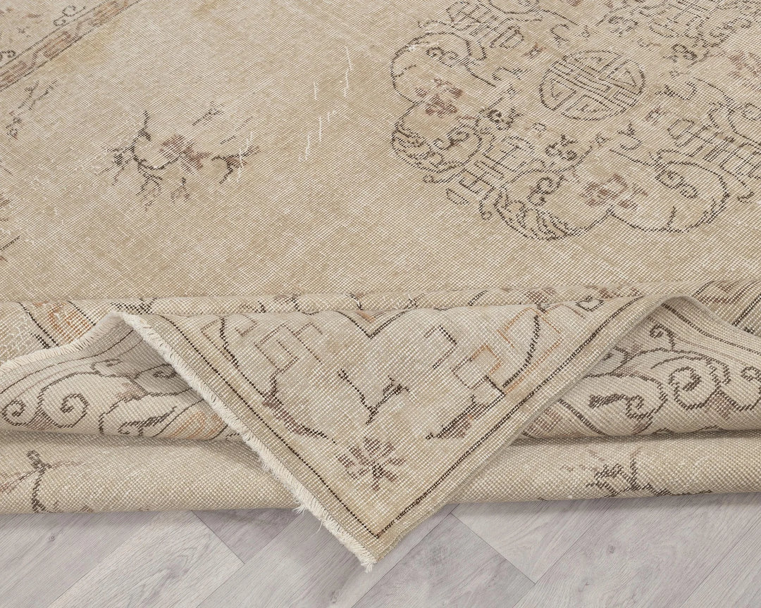 Beige Turkish Oushak Rug 6' 7" x 9' 11" Hand-Knotted | No. VR43658