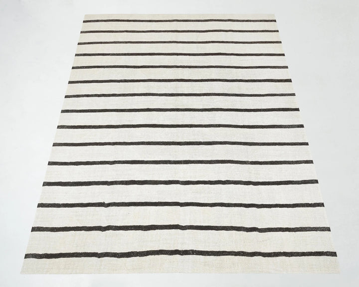 Black Kilim Rug 8' 10" x 11' 6" | No. VR43775