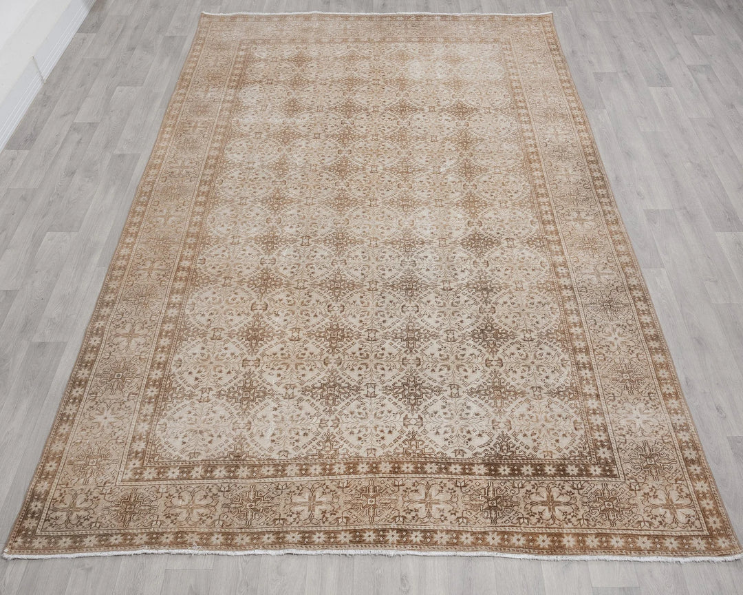 Beige Turkish Oushak Rug 6'6" x 9'6" Hand-Knotted | No. VR43886