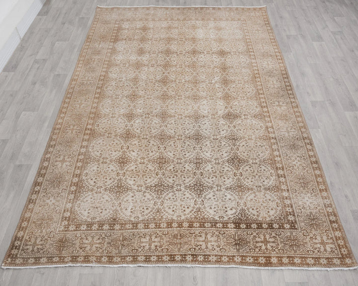 Beige Turkish Oushak Rug 6'6" x 9'6" Hand-Knotted | No. VR43886