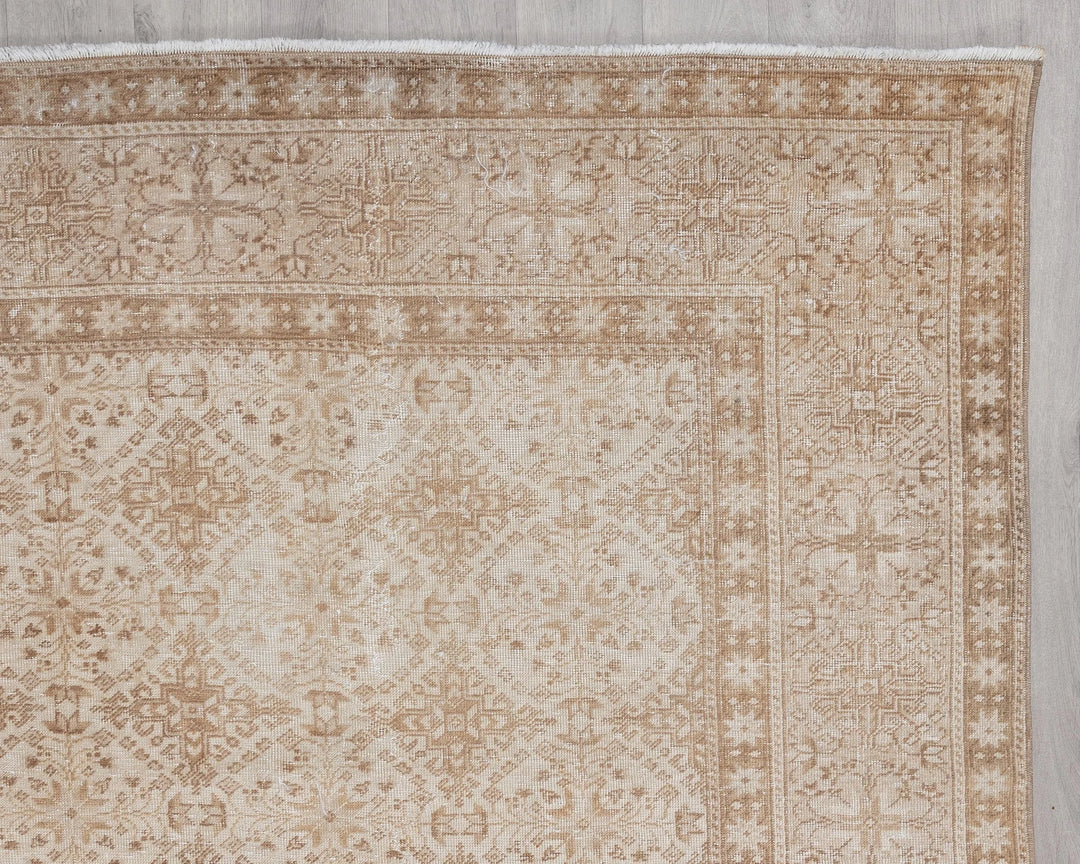 Beige Turkish Oushak Rug 6'6" x 9'6" Hand-Knotted | No. VR43886