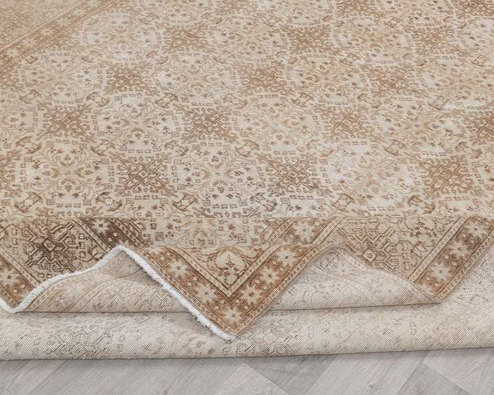 Beige Turkish Oushak Rug 6'6" x 9'6" Hand-Knotted | No. VR43886