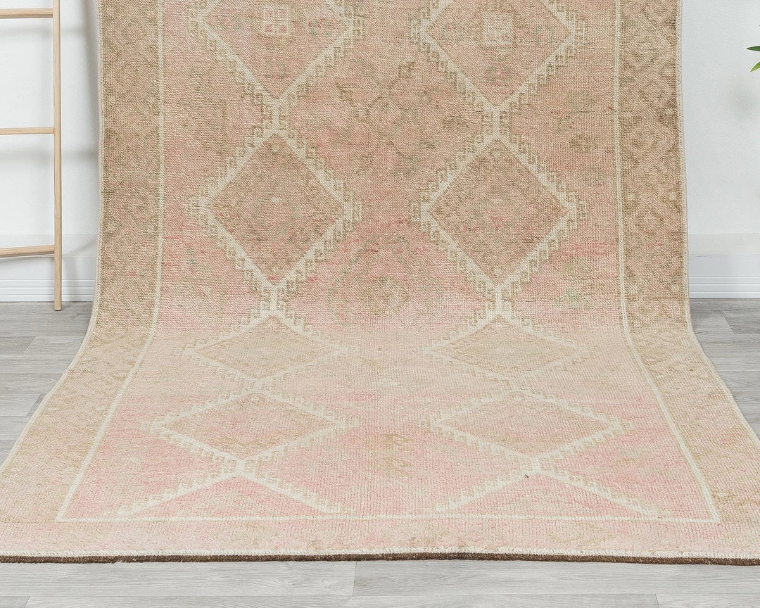 Multicolor Turkish Vintage Rug 4' 10" x 10' 6" Hand-Knotted | No. VR43929