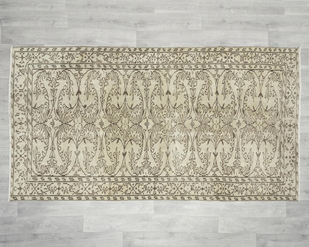 Beige Oushak Rug 3' 8" x 7' | No. VR43936