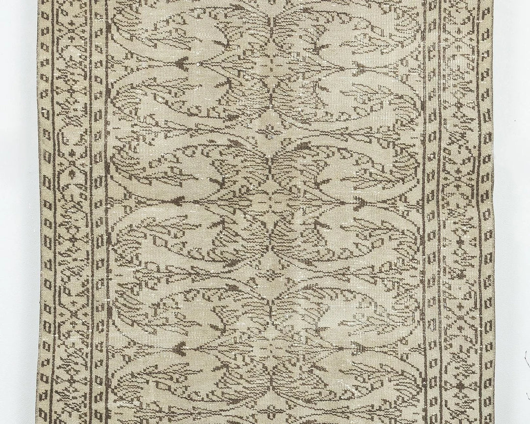 Beige Oushak Rug 3' 8" x 7' | No. VR43936