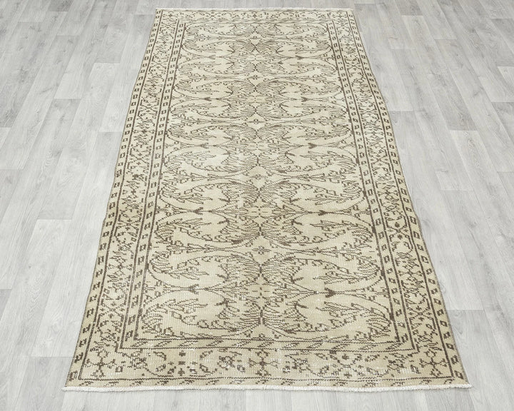 Beige Oushak Rug 3' 8" x 7' | No. VR43936