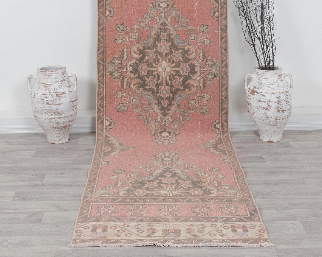 Runner Rug 3' 1" x 11' 3" | No. VR44216