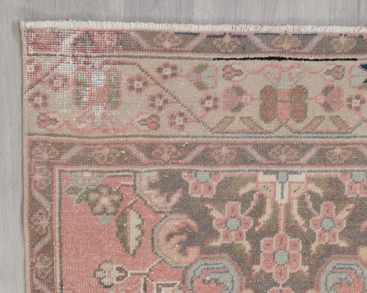 Runner Rug 3' 1" x 11' 3" | No. VR44216
