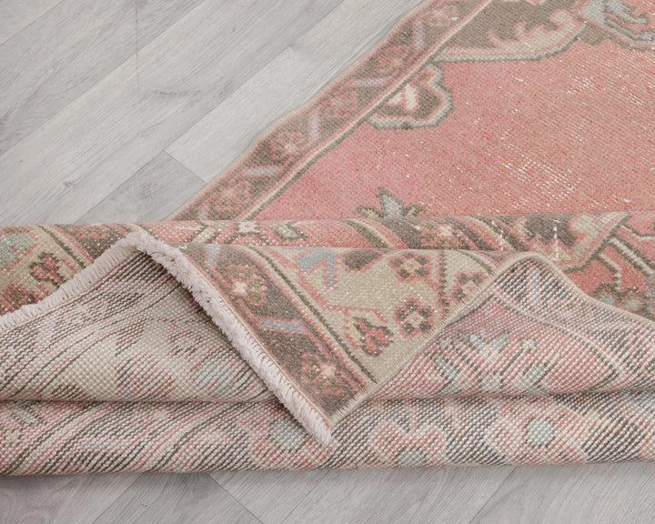 Runner Rug 3' 1" x 11' 3" | No. VR44216