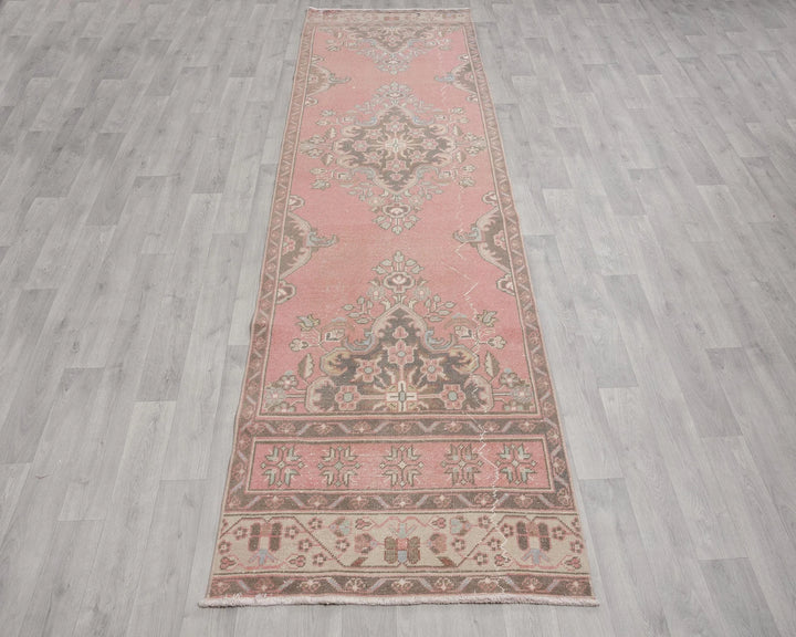 Runner Rug 3' 1" x 11' 3" | No. VR44216