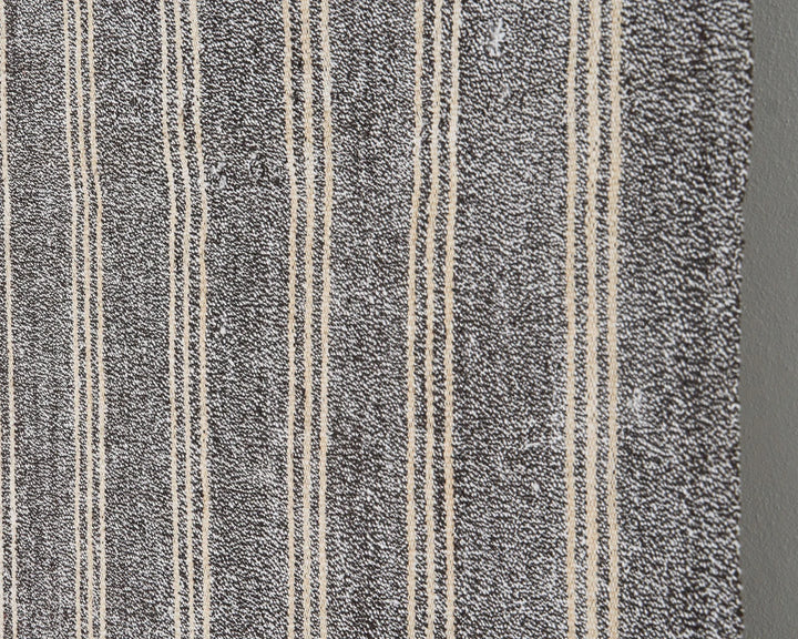 Gray Kilim Rug 5' 8" x 8' 2" | No. VR44442