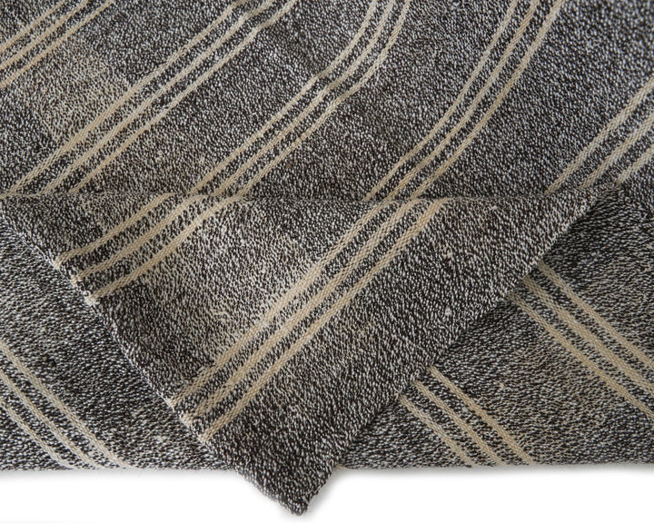 Gray Kilim Rug 5' 8" x 8' 2" | No. VR44442