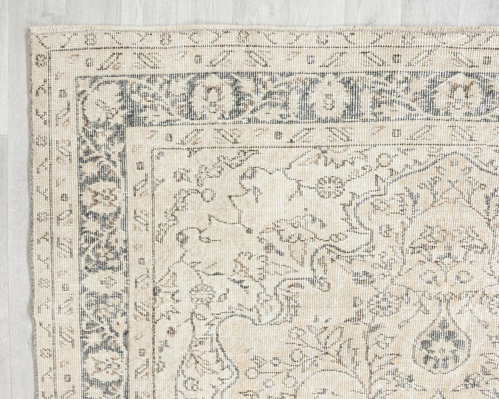 Oushak Rug 5' 10" x 9' 1" | No. VR44461