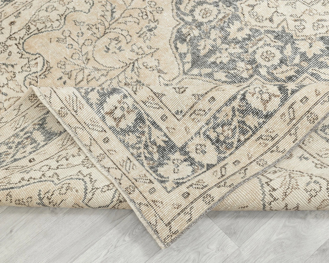 Oushak Rug 5' 10" x 9' 1" | No. VR44461