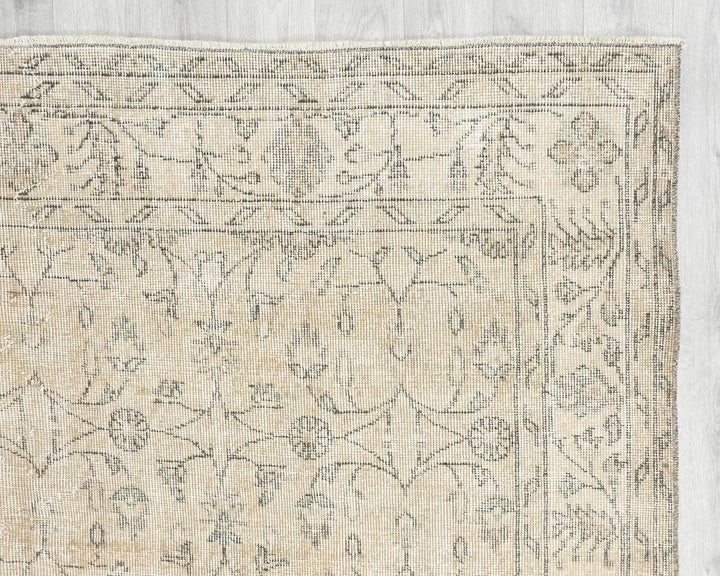 Beige Turkish Oushak Rug 6' 4" x 9' 6" Hand-Knotted | No. VR44505
