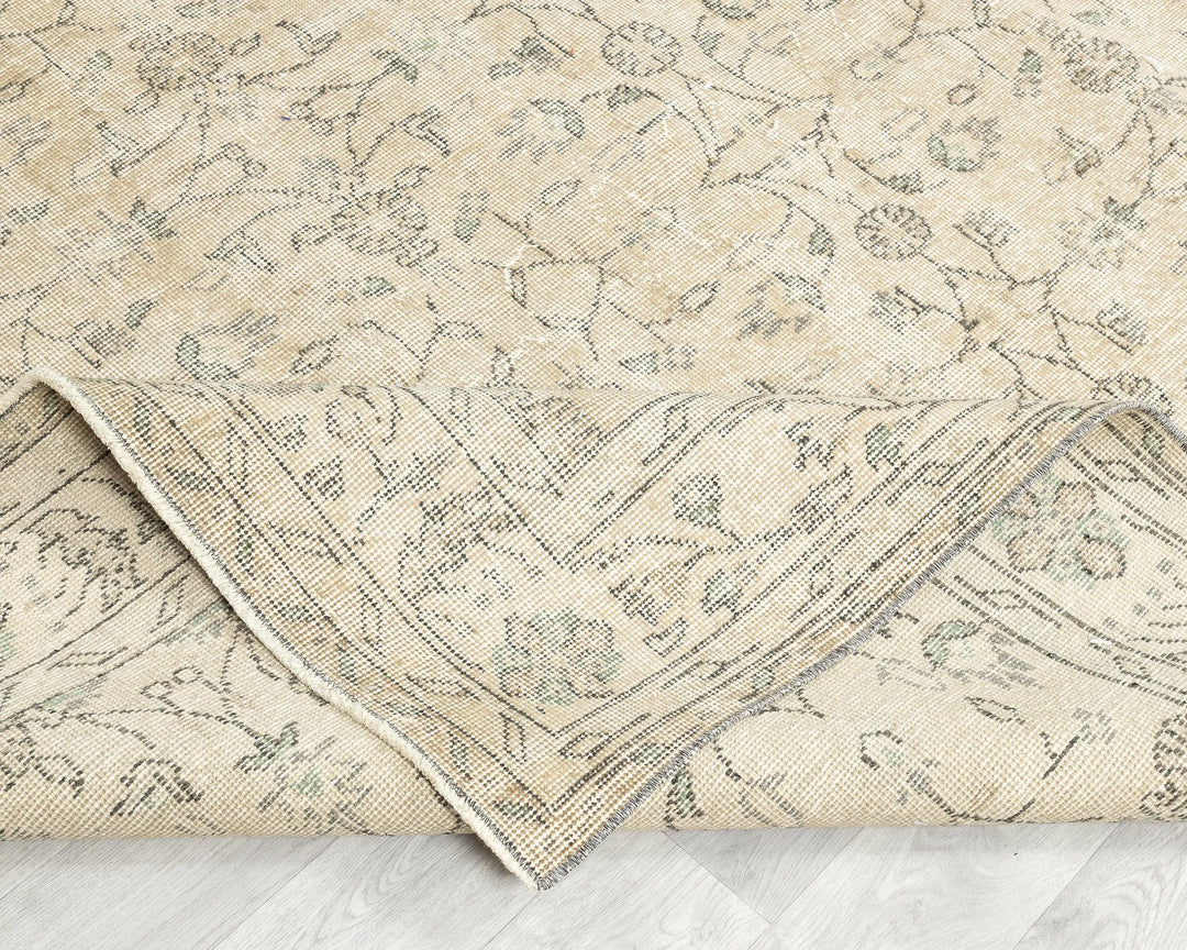 Beige Turkish Oushak Rug 6' 4" x 9' 6" Hand-Knotted | No. VR44505