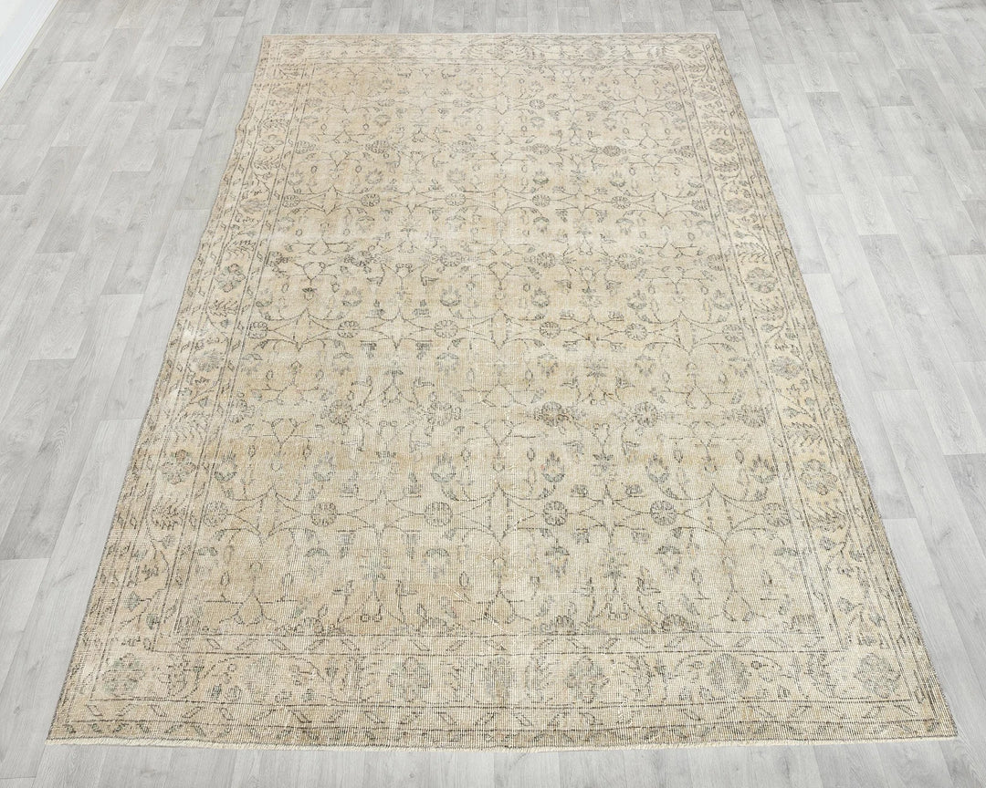 Beige Turkish Oushak Rug 6' 4" x 9' 6" Hand-Knotted | No. VR44505