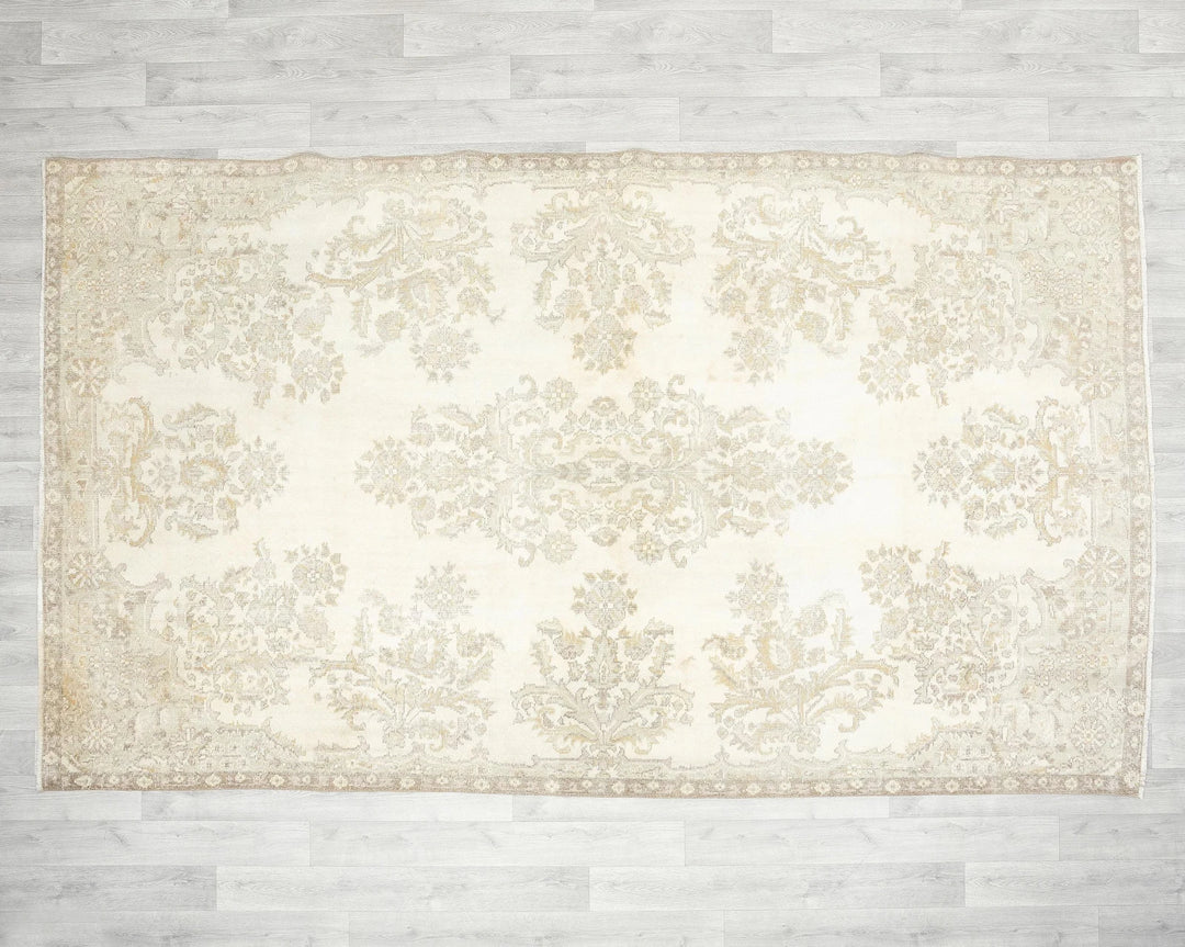 Beige Turkish Oushak Rug 5'10" x 9'10" Hand-Knotted | No. VR44617