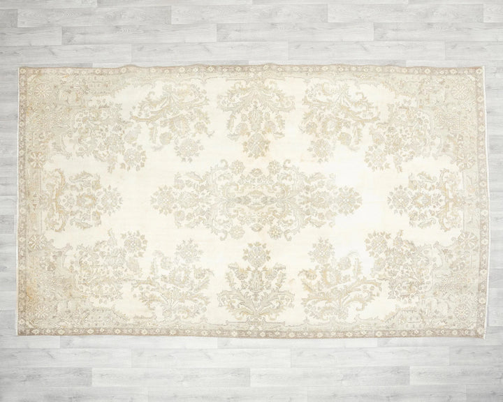 Beige Turkish Oushak Rug 5'10" x 9'10" Hand-Knotted | No. VR44617