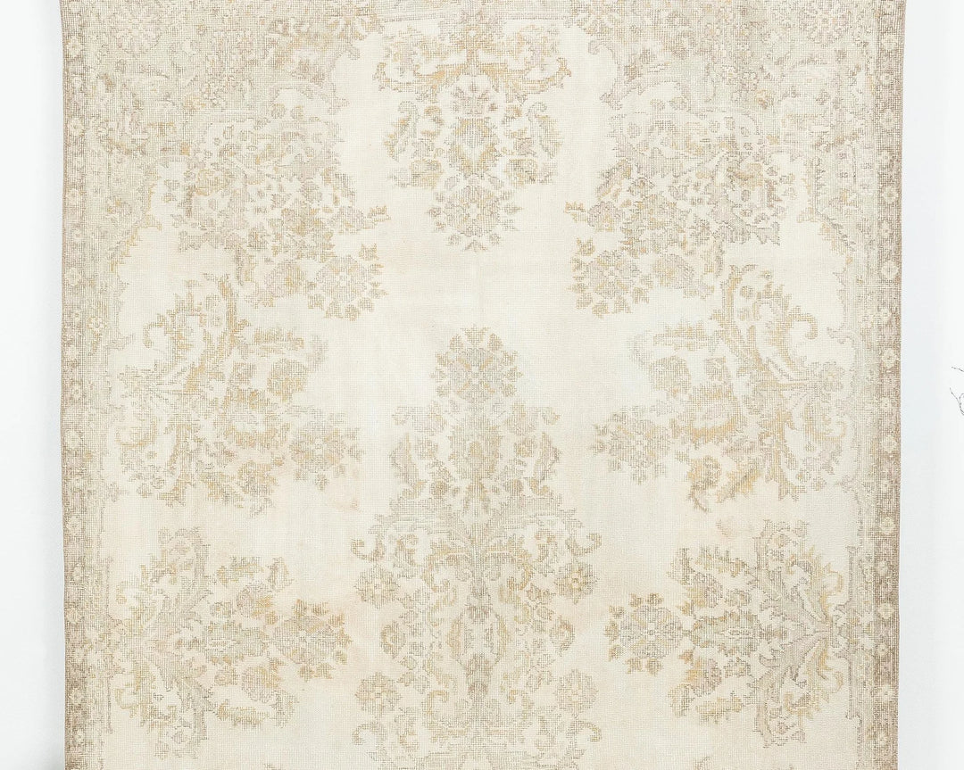 Beige Turkish Oushak Rug 5'10" x 9'10" Hand-Knotted | No. VR44617