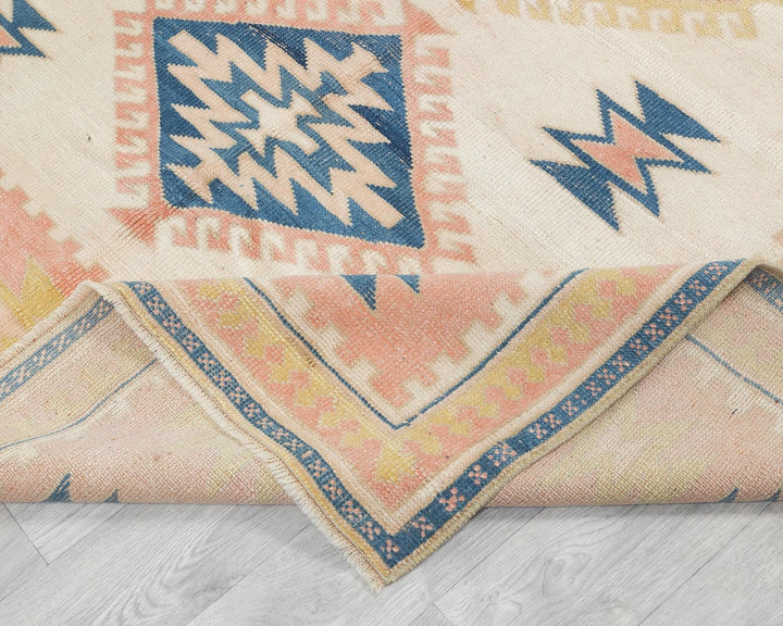 Beige Turkish Oushak Rug 5' 5" x 7' 1" Hand-Knotted | No. VR44684