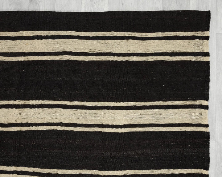 Multicolor Turkish Kilim Rug 5' 7" x 10' 1" Flat-Weave | No. VR44710