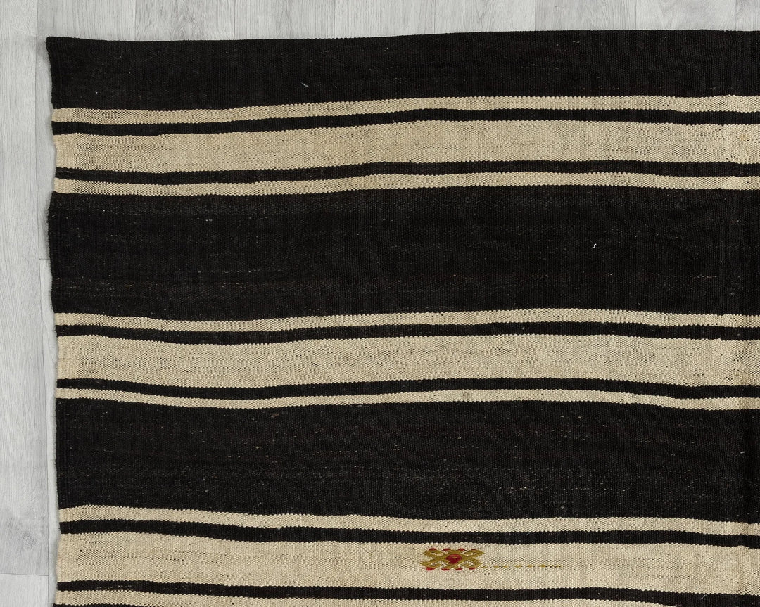 Multicolor Turkish Kilim Rug 5' 7" x 10' 1" Flat-Weave | No. VR44710
