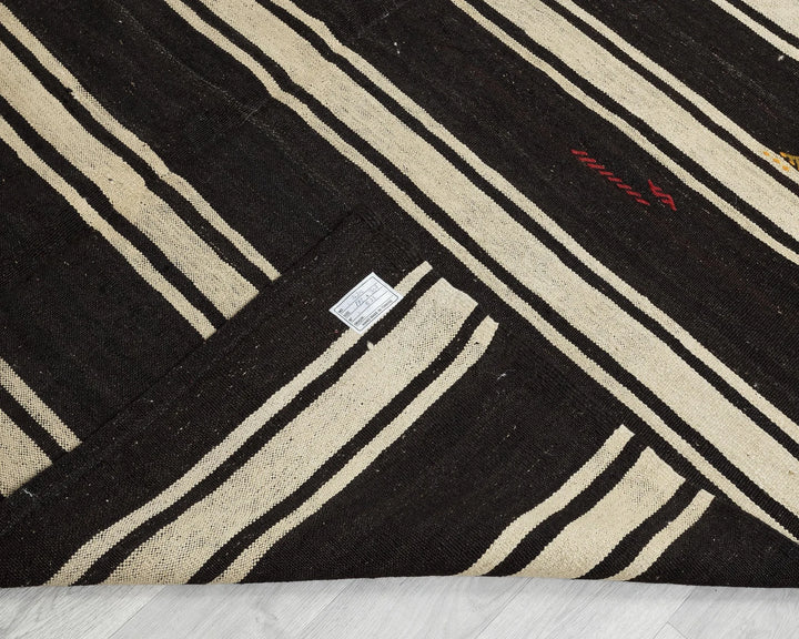 Multicolor Turkish Kilim Rug 5' 7" x 10' 1" Flat-Weave | No. VR44710
