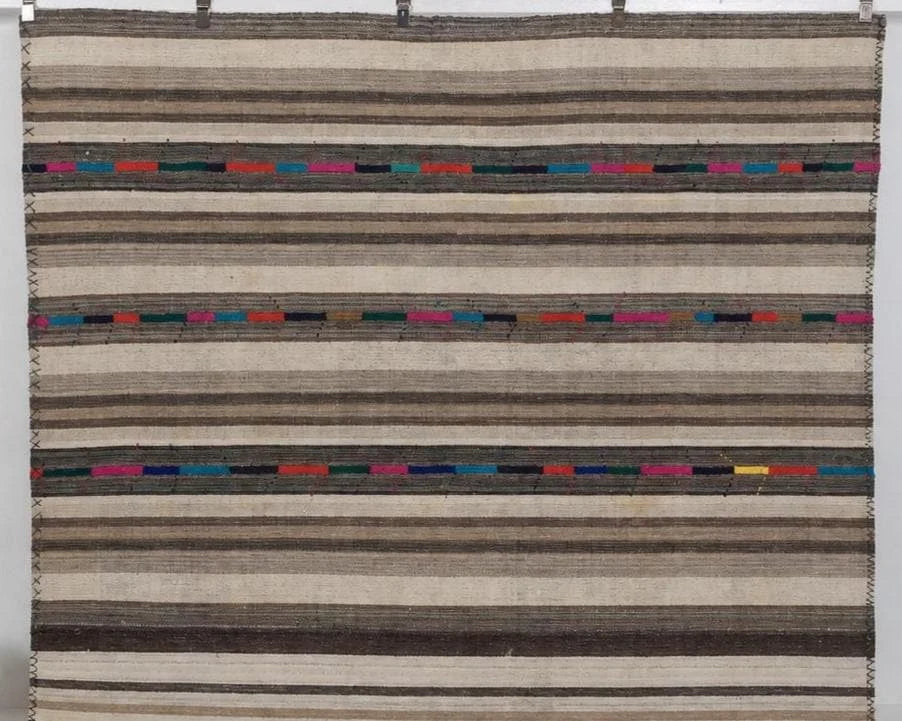Kilim Rug 7' 11" x 10' 6" | No. VR45127