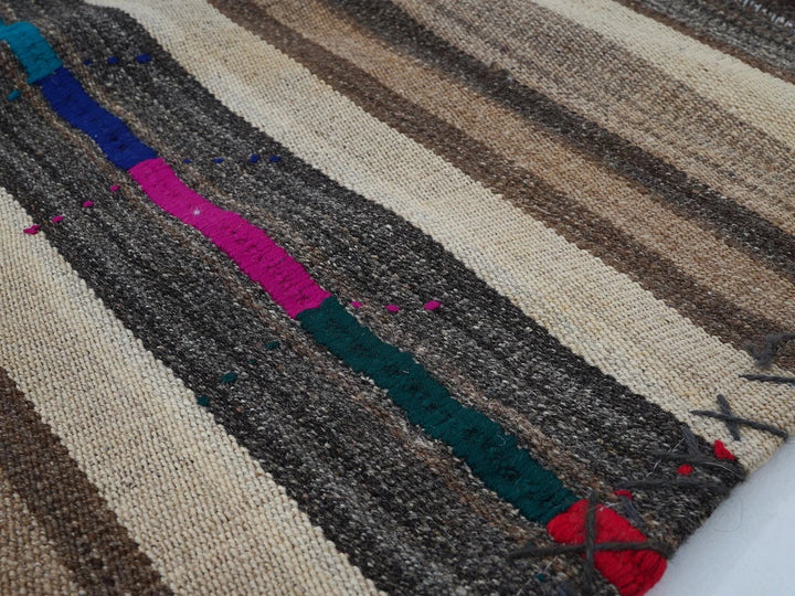 Kilim Rug 7' 11" x 10' 6" | No. VR45127