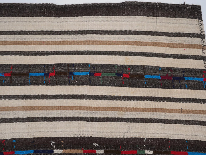 Kilim Rug 7' 11" x 10' 6" | No. VR45127