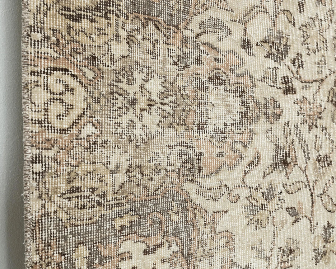 Multicolor Turkish Oushak Rug 6' 4" x 9' 7" Hand-Knotted close-up