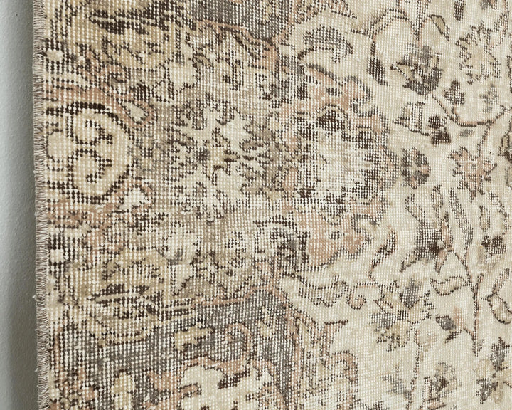 Multicolor Turkish Oushak Rug 6' 4" x 9' 7" Hand-Knotted close-up