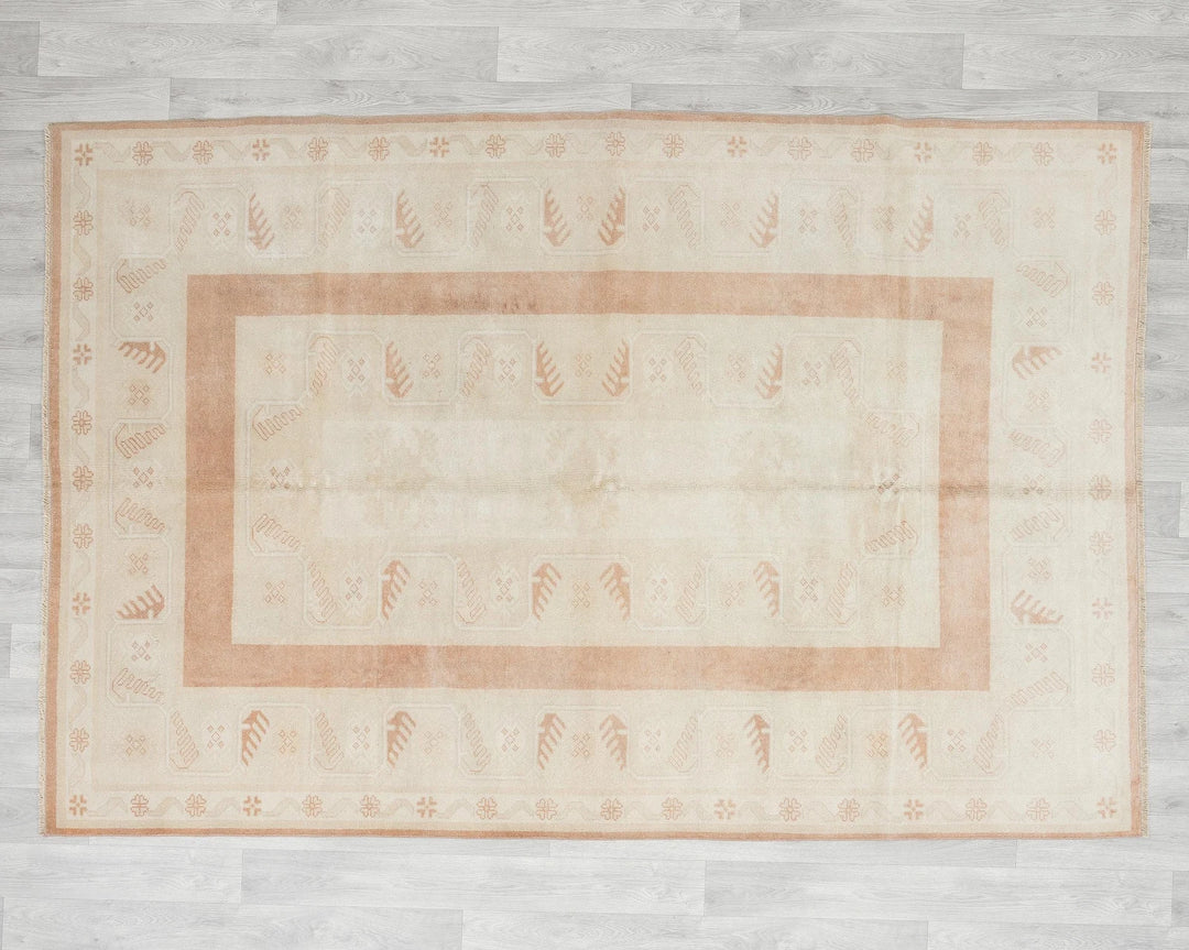 Beige Turkish Oushak Rug 5' 4" x 7' 8" Hand-Knotted | No. VR45208